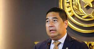 Nakayama confirma su candidatura presidencial y denuncia sobornos