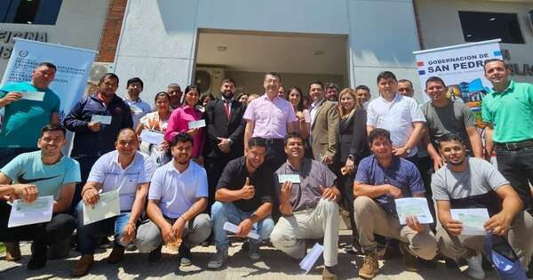 Abren convocatoria para apoyar a repatriados emprendedores