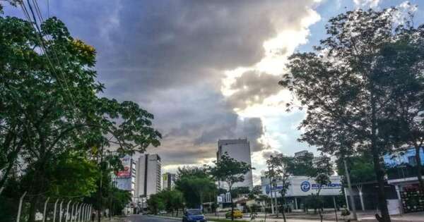 La DMH emite alerta de lluvias y tormentas para la Región Oriental