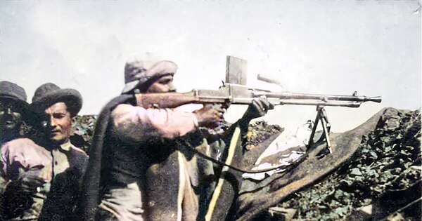 Bajo la cama o en la trinchera: la reforma que nos define