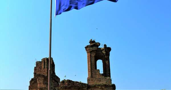 De lejanías y cercanías…