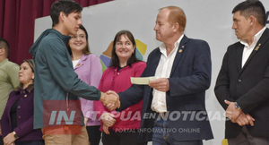 BECAS GOBERNACIÓN: MÁS OPORTUNIDADES PARA ITAPÚA