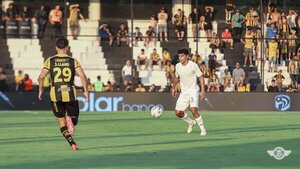 Libertad: Robert Rojas se lesionó en el entrenamiento y estará mucho tiempo fuera