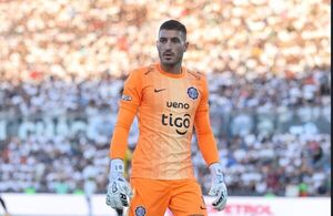 Popular / No le cierran la puerta de la sele a Gastón Olveira