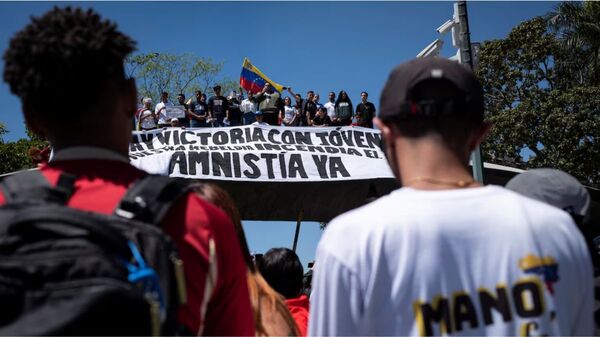 “¡No tenemos miedo!”: miles de estudiantes marchan en Caracas por la libertad y la amnistía