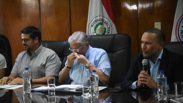 Lo que tenés que saber: Crece consumo de luz, clases sin techos y titular del IPS no renunciará