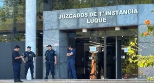 Abogada denuncia presunto maltrato por parte de un fiscal en sede judicial de Luque