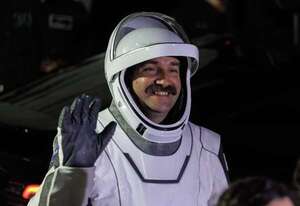 Mirá en vivo el despegue de la misión tripulada a la EEI para reemplazar a evacuados  - Ciencia - ABC Color