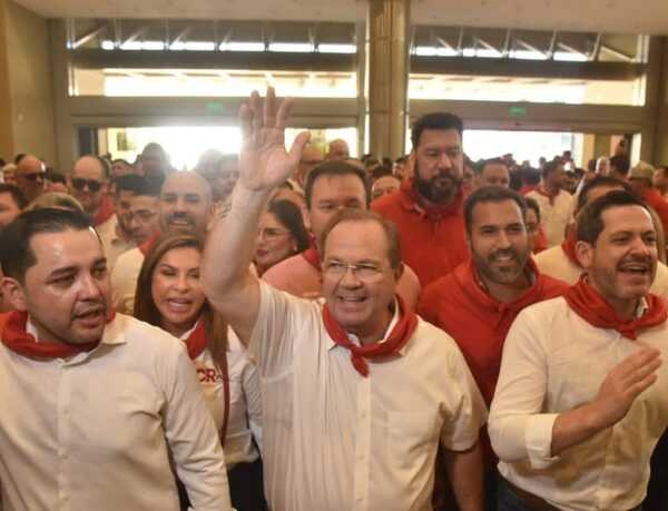 Popular / Camilo Pérez inscribirá precandidatura para Asunción con respaldo de HC