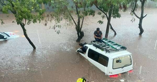 La Nación / Raudales causan estragos en varias zonas conocidas como peligrosas en días de lluvias