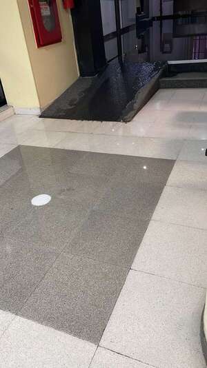 AUDIO: Cámara de Diputados “hace aguas”: reportan inundación de oficinas  - A La Gran 7-30 - ABC Color