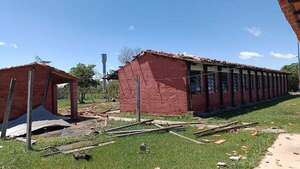 A días del inicio de clases: colegio de Belén sigue en ruinas tras tormenta de septiembre - Nacionales - ABC Color