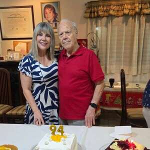 Bibi Landó celebró los 94 de su padre: “Mi ejemplo de ser humano” - Gente - ABC Color