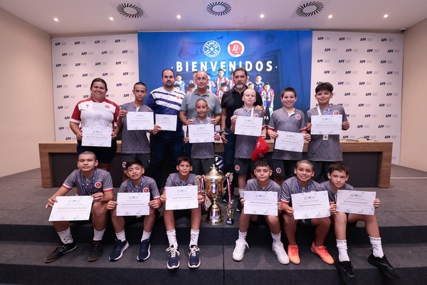 Reconocimiento a talentos en formación