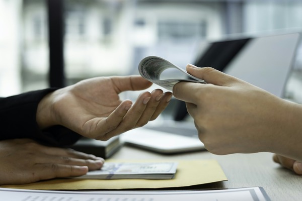 El Factoring como opción para seguir paliando la millonaria deuda estatal con proveedores