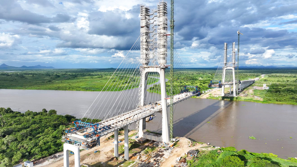 Puente de la Bioceánica: quedan solo 109 metros para unir Paraguay y Brasil - Amigo Camionero