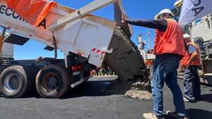 Gobierno y constructoras acuerdan reglamentar el factoring para aliviar deuda del sector