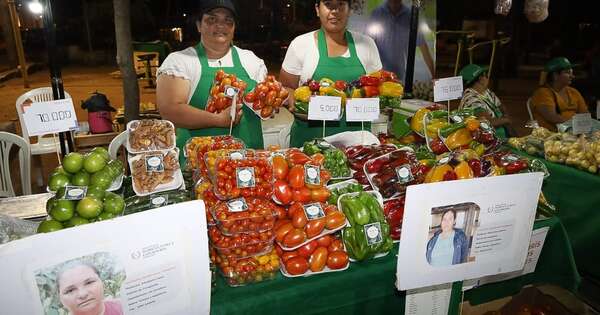La Nación / Productores vendieron más de 3.500 kilos de tomate en feria de la agricultura familiar