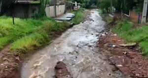 La Nación / “Por él volvimos”: el desgarrador relato del padre del niño arrastrado por el raudal