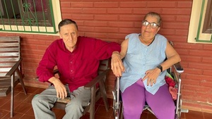 El amor no tiene edad: una historia que floreció en el Hogar de Ancianos de Concepción - Concepción al Día