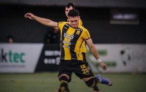 Popular / Volvió a ganar el Aborigen y hunde más al Rayadito