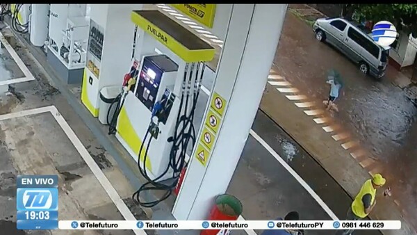 Difunden las últimas imágenes del niño que fue arrastrado por el raudal en San Lorenzo