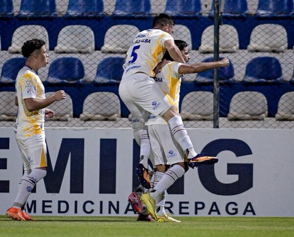 El Auriazul se reencuentra con la victoria