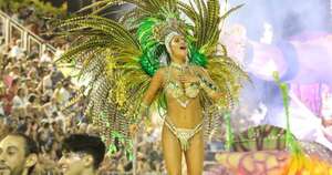 La Nación / Esta noche se despide la histórica 100.ª edición del carnaval encarnaceno