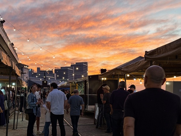 "Embarcate al amor": música y feria en el Puerto de Asunción