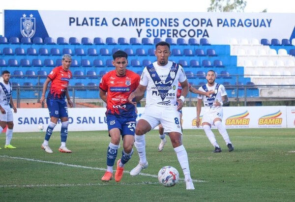 Noche de fútbol en La Fortaleza
