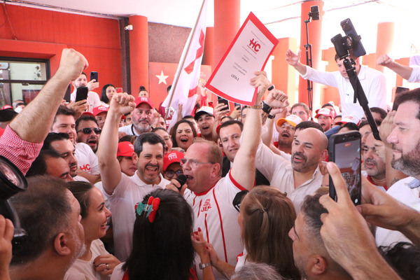 Popular / Latorre destaca precandidatura de Camilo Pérez: "El próximo intendente de Asunción"