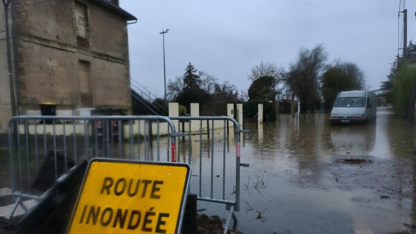 Los suelos franceses ya no absorben más precipitaciones, advierten las autoridades