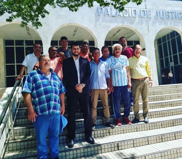 Trabajadores de la Essap obtienen fallo histórico tras 24 años y podrán cobrar sus haberes