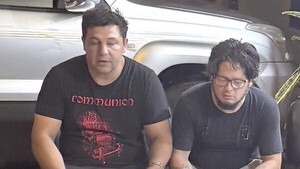 Dos hombres molieron a patadas a un mita’i en el centro