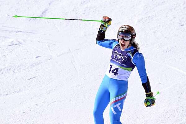 Brignone se cuelga su segundo oro olímpico, Shiffrin sigue sin medalla - Polideportivo - ABC Color