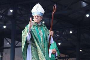 Monseñor Ricardo Valenzuela llamó a ser instrumentos de paz y pidió mayor justicia social en Caacupé - Nacionales - ABC Color