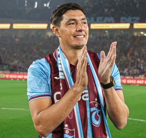Tacuara Cardozo, ovacionado en Turquía: reconocimiento del Trabzonspor