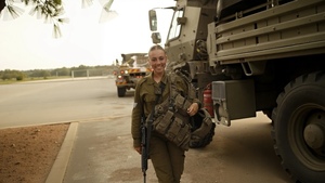 Joven paraguaya relata experiencia como soldado del Ejército de Israel en la Guerra de Gaza - Amigo Camionero