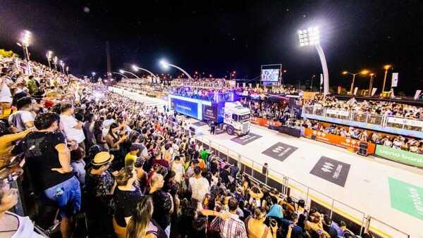 Carnaval Encarnaceno cerró histórica edición 100° con récord de asistencia