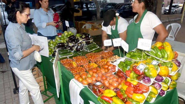MAG apunta a recaudar Gs. 150.000 millones en 2026 con las Ferias de la Agricultura Familiar