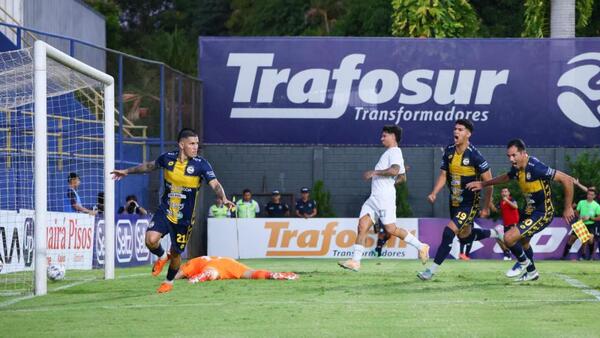 Trinidense tumba al Guma y trepa en el Apertura