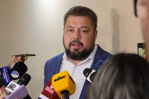 Soroka tiene pendiente anunciar invitación al titular del IPS - Política - ABC Color