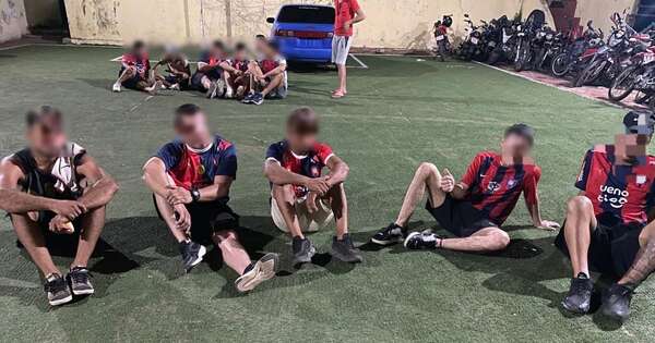 Diario HOY | Hinchas de Cerro y cuidacoches detenidos en operativo policial