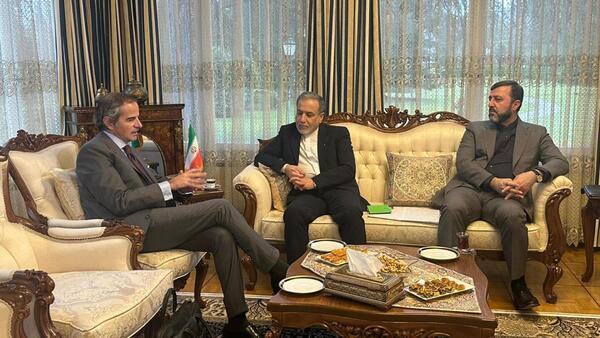 Irán afirma tener “iniciativas reales” para las negociaciones con EEUU en Ginebra