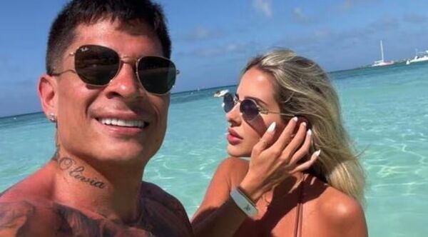 Popular / ¡Mirá que le regaló Juan Iturbe a su nueva chuli por el día de los enamorados!