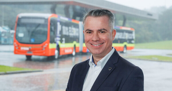 Volvo amplía su oferta de transporte sostenible con el chasis urbano B320R compatible con B100 - Amigo Camionero