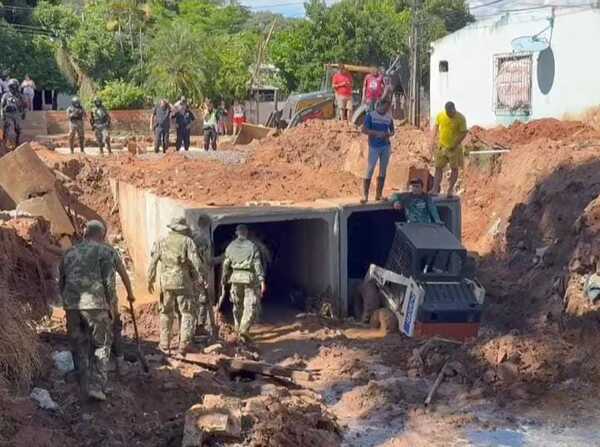 Popular / Prosigue intensa búsqueda de Tobías que okañy en el raudal el viernes