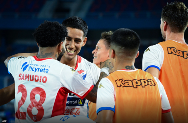 Nacional tumba a Cerro y es único puntero del fútbol paraguayo - ADN Digital