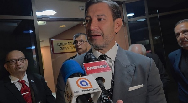 Avanza búsqueda de consenso con policías y militares jubilados