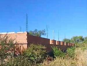 Obra de USF abandonada en comunidad indígena San Agustín del Chaco Central - Noticias del Chaco - ABC Color